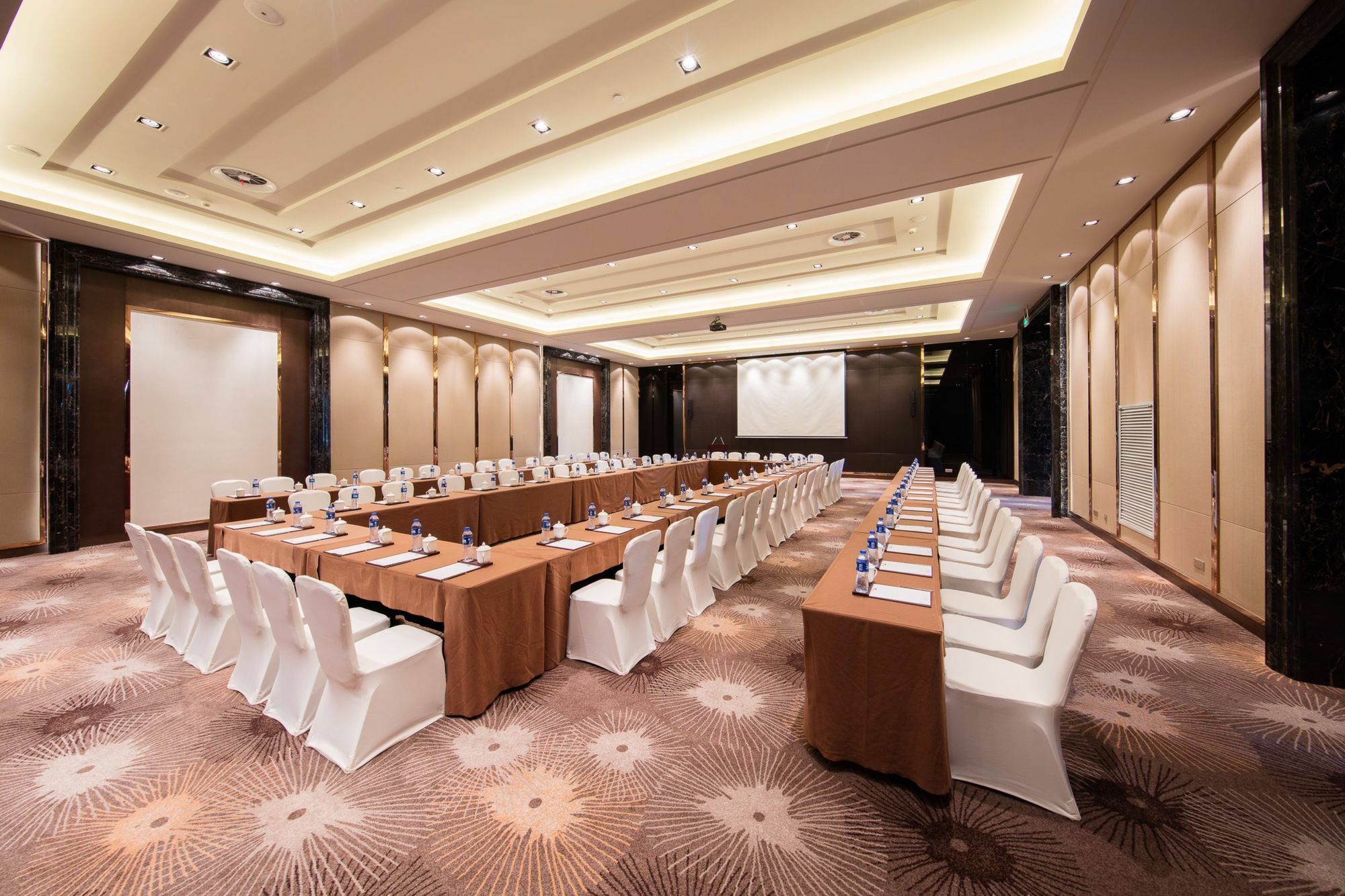 Primus Hotel Yinchuan Esterno foto